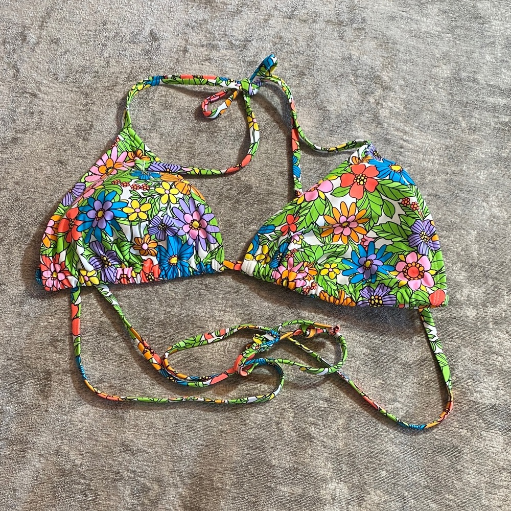 Wild Fable Floral Bikini Top - Multicolor size M {1047}